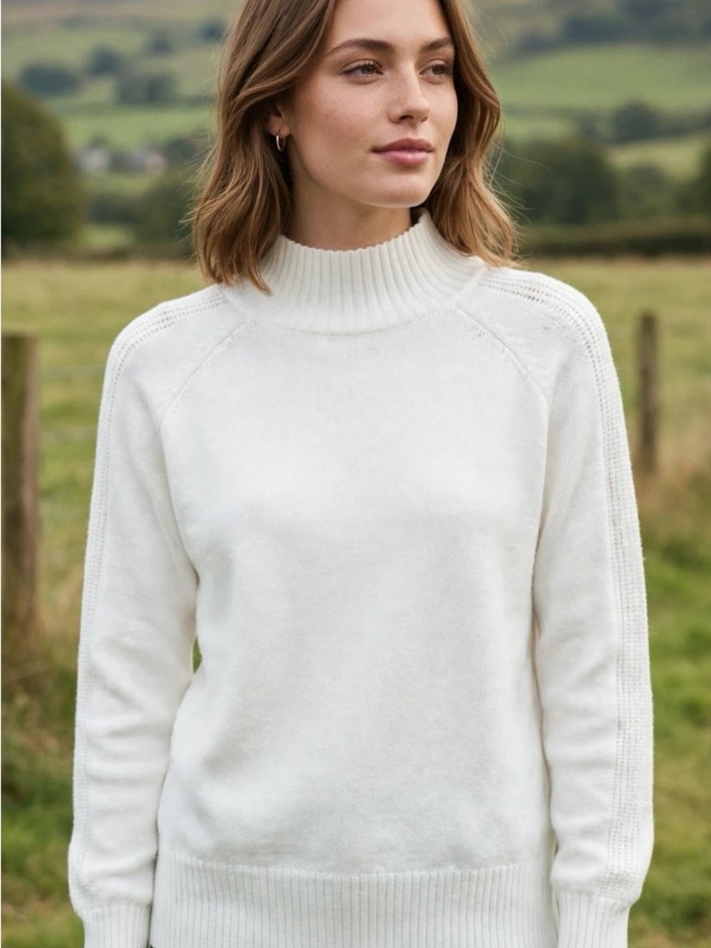 Women’s T-Tahari White Mock Neck Sweater Size S